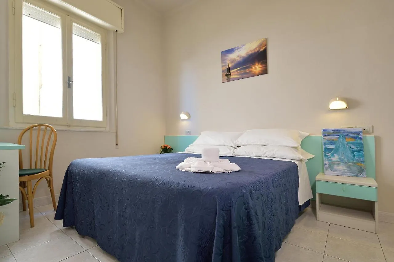 Hotel Oltremar B&B Cattolica 2*,