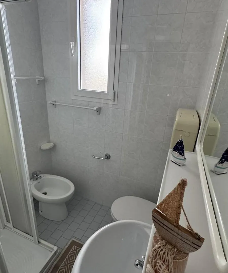 Hotel Oltremar B&B Cattolica 2*,